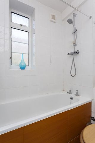  Image of 2 bedroom Flat for sale in Maida Vale London W9 at Dibdin House Maida Vale Maida Vale, W9 1QF