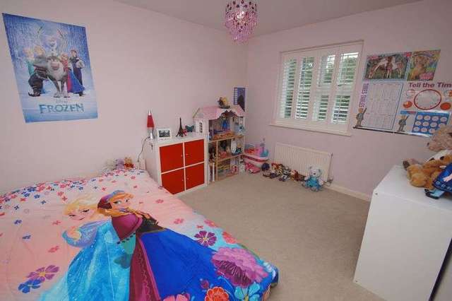  Image of 4 bedroom Detached house for sale in Ditchford Close Redditch B97 at Ditchford Close  Redditch, B97 5XT
