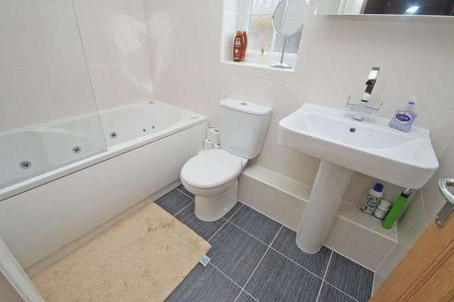  Image of 4 bedroom Detached house for sale in Ditchford Close Redditch B97 at Ditchford Close  Redditch, B97 5XT