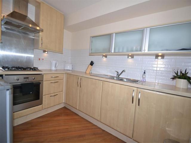  Image of 2 bedroom Flat to rent in Duddingston Park South Edinburgh EH15 at Newcraighall Edinburgh Edinburgh, EH15 3EJ