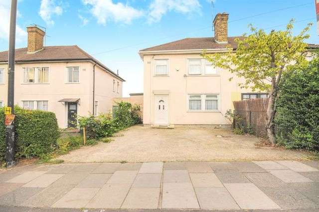  Image of 3 bedroom Semi-Detached house for sale in Durnsford Road London N11 at Durnsford Road  London, N11 2EN