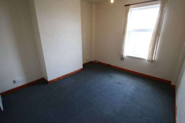  Image of 1 bedroom Flat to rent in Dyke Street Hanley Stoke-on-Trent ST1 at Dyke Street Hanley Stoke-On-Trent, ST1 2DE