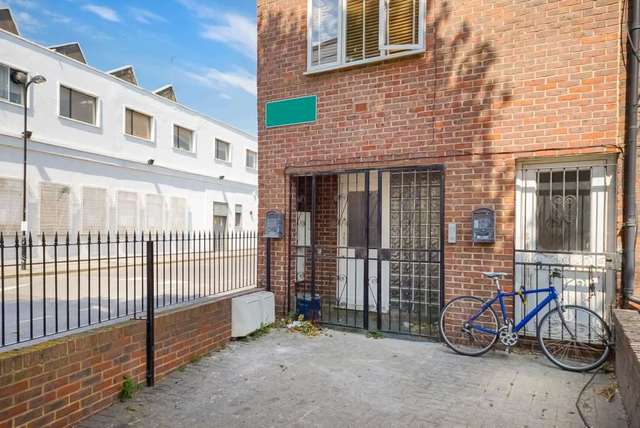  Image of 3 bedroom Maisonette for sale in Eagle Wharf Road London N1 at Eagle Wharf Road Islington London, N1 7EF