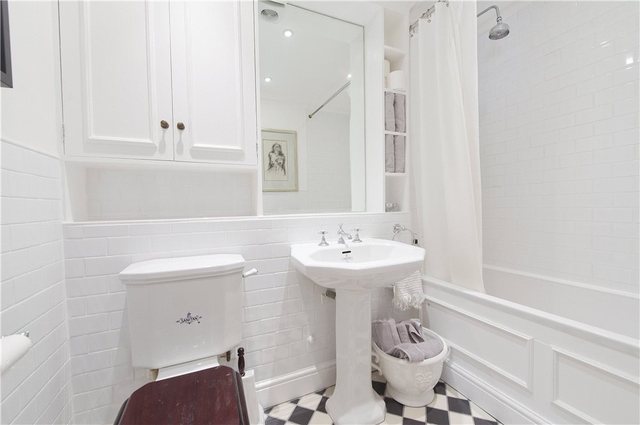  Image of 2 bedroom Flat for sale in Earl