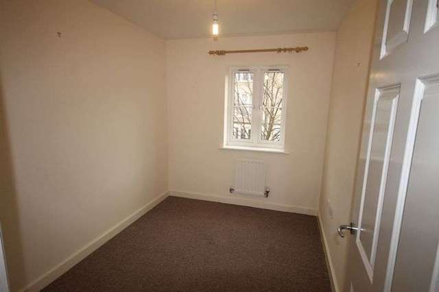  Image of 2 bedroom Flat to rent in Eastcliff Portishead Bristol BS20 at Eastcliff Port Marine PORTISHEAD, BS20 7AB