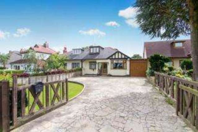  Image of 5 bedroom Bungalow for sale in Eastcote Lane Hampton-in-Arden Solihull B92 at Hampton-In-Arden Solihull Hampton in Arden, B92 0AS