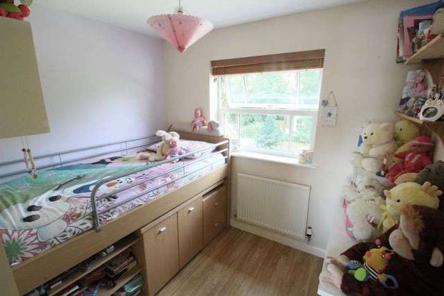  Image of 3 bedroom Detached house for sale in Egdon Close Ferndown BH22 at Egdon Close  Ferndown, BH22 8LF