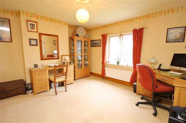  Image of 4 bedroom Detached house for sale in Ox Close Lane Eldmire Dalton Thirsk YO7 at Ox Close Lane Eldmire Near Sessay, Thirsk, YO7 3JH