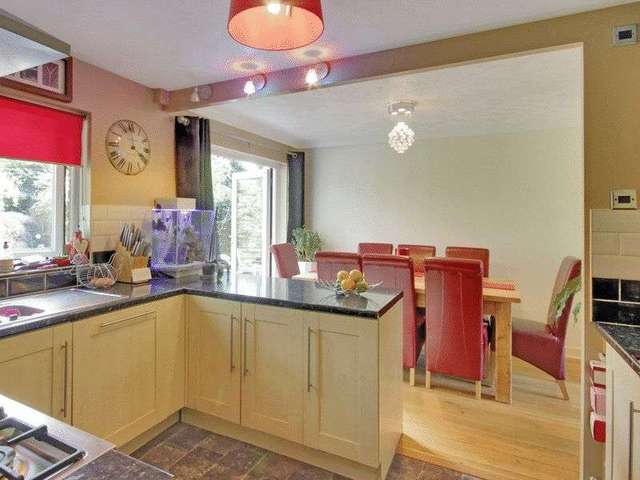  Image of 3 bedroom Detached house for sale in Evans Close Maidenbower Crawley RH10 at Evans Close Maidenbower Crawley, RH10 7WN