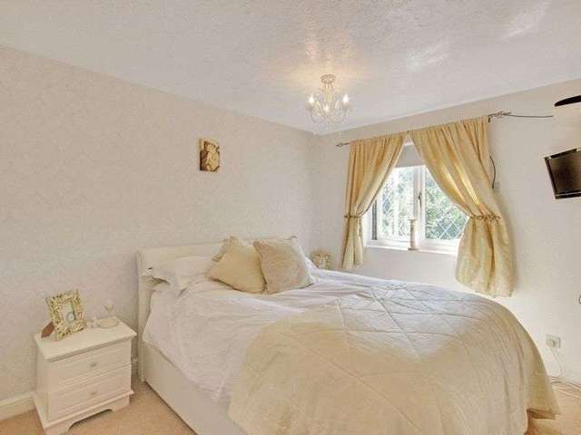  Image of 3 bedroom Detached house for sale in Evans Close Maidenbower Crawley RH10 at Evans Close Maidenbower Crawley, RH10 7WN