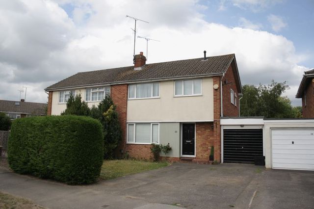  Image of 3 bedroom Semi-Detached house for sale in Fairwater Drive Woodley Reading RG5 at Fairwater Drive Woodley Reading, RG5 3HH