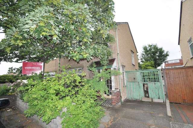  Image of 3 bedroom Detached house for sale in Farndon Avenue Wallasey CH45 at Wallasey, CH45 3JX