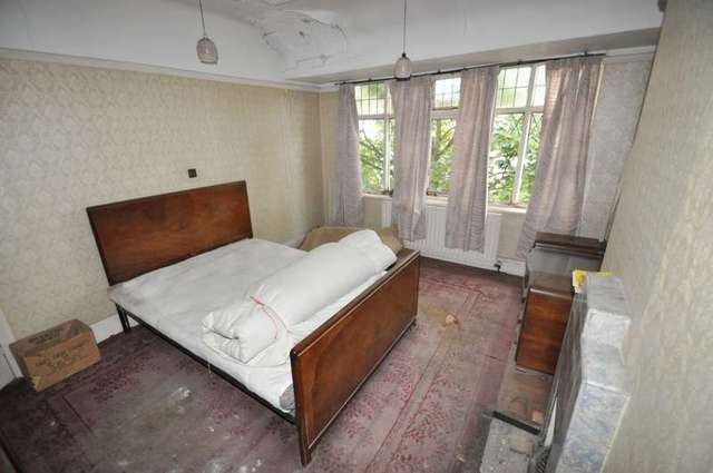  Image of 3 bedroom Detached house for sale in Farndon Avenue Wallasey CH45 at Wallasey, CH45 3JX