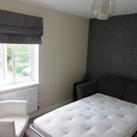  Image of 2 bedroom Flat to rent in Ffordd James Mcghan Cardiff CF11 at Cardiff, CF11 7JU