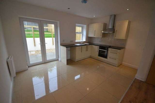  Image of 3 bedroom Semi-Detached house to rent in Ffordd Werdd Gorslas Llanelli SA14 at Ffordd Werdd Gorslas Llanelli, SA14 7NE