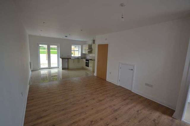  Image of 3 bedroom Semi-Detached house to rent in Ffordd Werdd Gorslas Llanelli SA14 at Ffordd Werdd Gorslas Llanelli, SA14 7NE