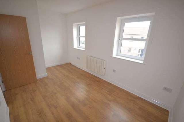  Image of 3 bedroom Semi-Detached house to rent in Ffordd Werdd Gorslas Llanelli SA14 at Ffordd Werdd Gorslas Llanelli, SA14 7NE