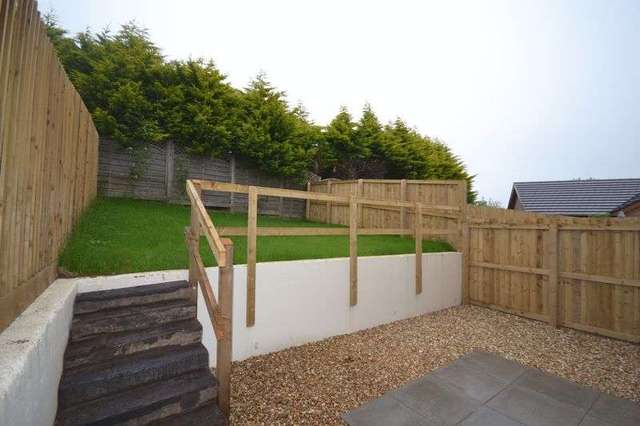  Image of 3 bedroom Semi-Detached house to rent in Ffordd Werdd Gorslas Llanelli SA14 at Ffordd Werdd Gorslas Llanelli, SA14 7NE