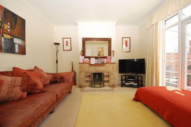  Image of 4 bedroom Semi-Detached house for sale in Flynt Avenue Allesley Coventry CV5 at Flynt Avenue Allesley Village Coventry, CV5 9GF