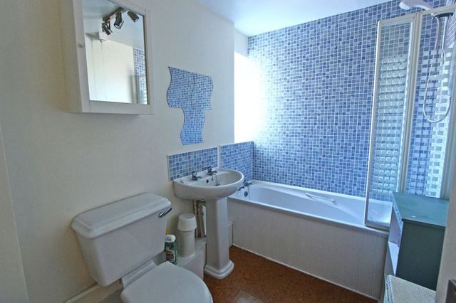 Image of 2 bedroom Terraced house for sale in Folkingham Road Morton Bourne PE10 at Folkingham Road Morton Bourne, PE10 0NS