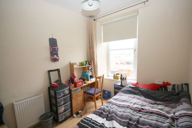  Image of 2 bedroom Flat to rent in Forest Park Road Dundee DD1 at West End Dundee Dundee, DD1 5NZ