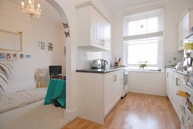  Image of 1 bedroom Flat to rent in Fulham Road London SW10 at Fulham Road  London, SW10 9QL