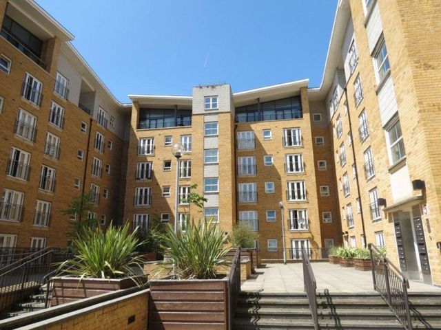  Image of 2 bedroom Apartment to rent in Middlewood Street Salford M5 at Middlewood Street  Salford, M5 4LW