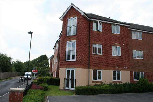  Image of 2 bedroom Property to rent in Garrington Road Bromsgrove B60 at Garrington Road Bromsgrove BROMSGROVE, B60 3GF