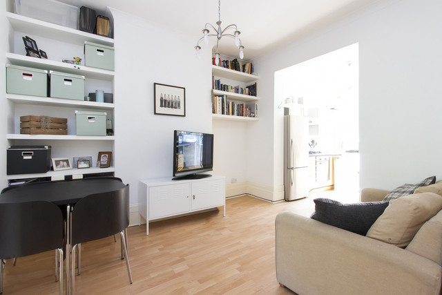  Image of 1 bedroom Apartment for sale in Geoffrey Road London SE4 at Geoffrey Road Brockley London, SE4 1NT