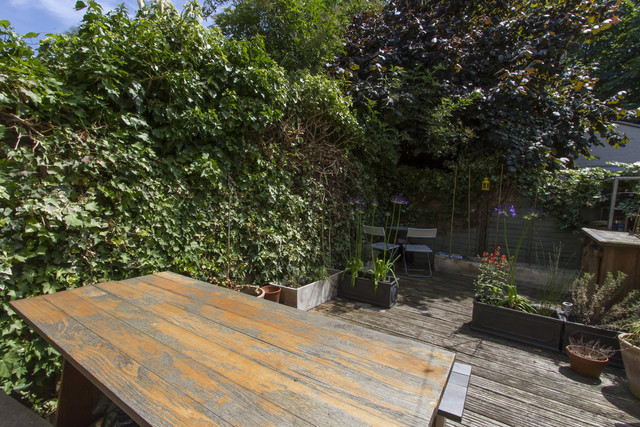  Image of 1 bedroom Apartment for sale in Geoffrey Road London SE4 at Geoffrey Road Brockley London, SE4 1NT