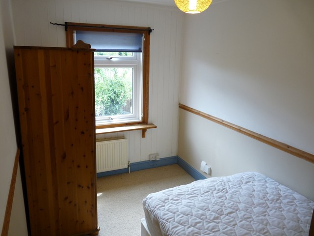  Image of 3 bedroom Terraced house to rent in George Street Basingstoke RG21 at Brookvale  Basingstoke, RG21 7RW