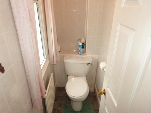  Image of 3 bedroom Detached house for sale in Gilpin Way Harlington Hayes UB3 at Harlington, UB3 5LZ
