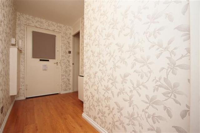  Image of 1 bedroom Flat to rent in Glen Prosen East Kilbride Glasgow G74 at East Kilbride South Lanarkshire South Lanarkshire, G74 3SZ