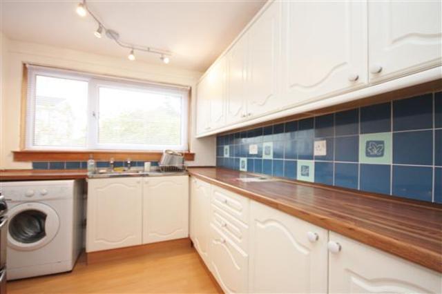  Image of 1 bedroom Flat to rent in Glen Prosen East Kilbride Glasgow G74 at East Kilbride South Lanarkshire South Lanarkshire, G74 3SZ