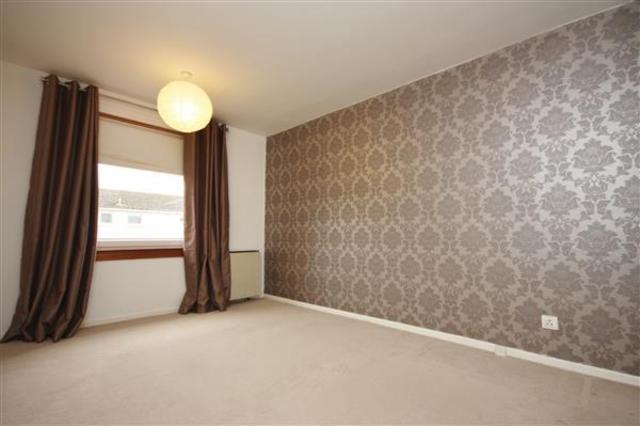  Image of 1 bedroom Flat to rent in Glen Prosen East Kilbride Glasgow G74 at East Kilbride South Lanarkshire South Lanarkshire, G74 3SZ