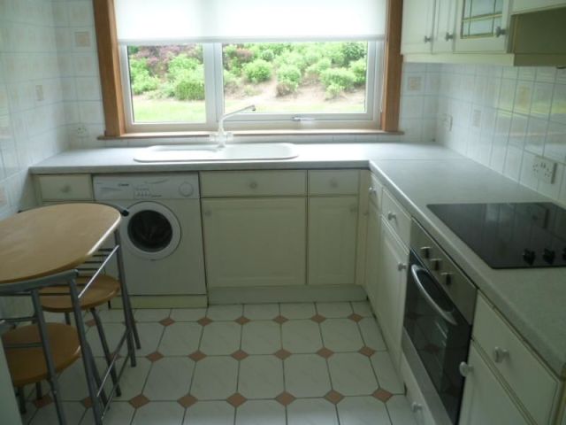  Image of 2 bedroom Flat to rent in Glenafton View Hamilton ML3 at Hamilton South Lanarkshire South Lanarkshire, ML3 8DY