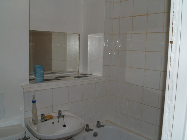  Image of 1 bedroom Flat to rent in Govanhill Street Glasgow G42 at Govanhill Glasgow Glasgow, G42 7PU