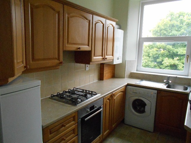  Image of 2 bedroom Flat to rent in Great Western Road Aberdeen AB10 at City Centre Aberdeen Aberdeen, AB10 6PB