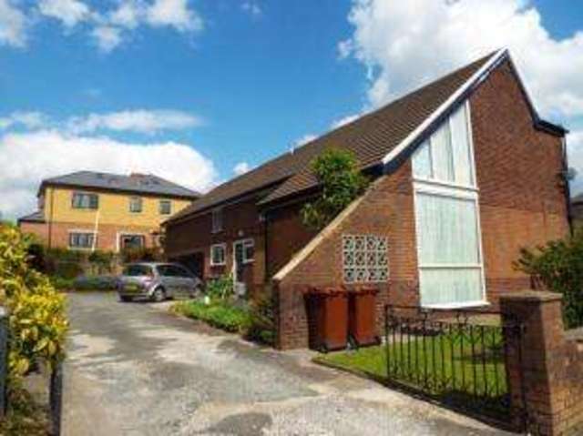  Image of 5 bedroom Detached house for sale in Greenhead Avenue Blackburn BB1 at Little Harwood Blackburn Blackburn, BB1 5PR