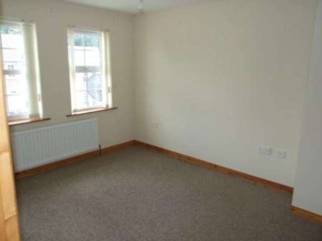 Image of 3 bedroom Retirement Property to rent in Green Park Drive Markethill Armagh BT60 at Green Park Drive Martkethill Armagh, BT60 1PX
