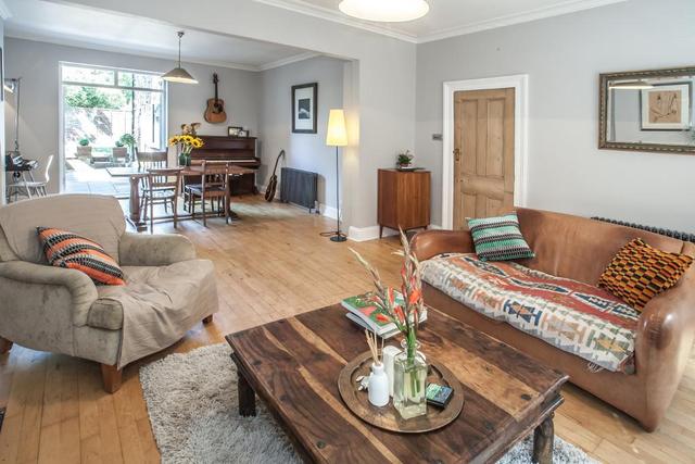  Image of 4 bedroom Detached house for sale in Grove Road London W3 at Acton  London, W3 6AW