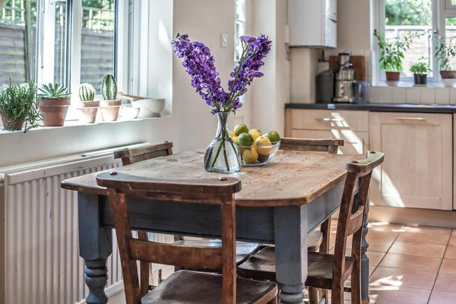  Image of 4 bedroom Detached house for sale in Grove Road London W3 at Acton  London, W3 6AW