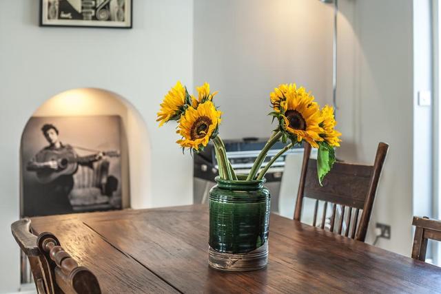  Image of 4 bedroom Detached house for sale in Grove Road London W3 at Acton  London, W3 6AW