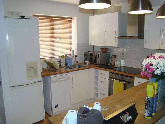 Image of 2 bedroom Terraced house to rent in Shalbourne Square London E9 at Shalbourne Square  London, E9 5JN