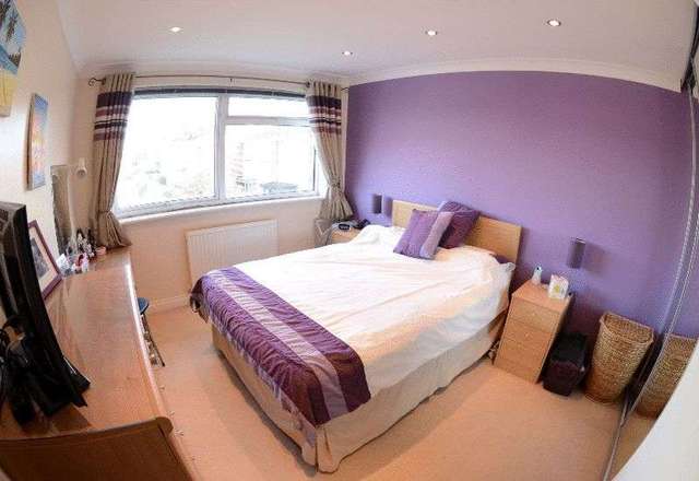  Image of 3 bedroom Detached house for sale in Haddon Drive Eastleigh SO50 at Haddon Drive Boyatt Wood Eastleigh, SO50 4PF
