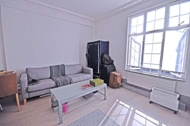  Image of Flat to rent in Hallam Street London W1W at Hallam Street  London, W1W 5HE