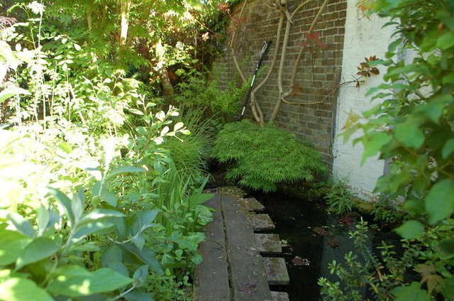  Image of 3 bedroom Property for sale in High Street Hampton TW12 at High Street  Hampton, TW12 2SW