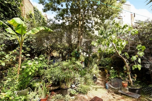  Image of 2 bedroom Flat for sale in High Street London NW10 at Harlesden Harlesden, NW10 4SP