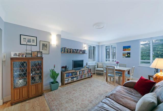  Image of 2 bedroom Flat to rent in St. Johns Wood Road London NW8 at Harrow Lodge  Northwick Terrace, NW8 8HR