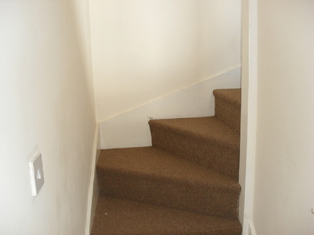  Image of 2 bedroom Flat to rent in Heaton Moor Road Heaton Moor Stockport SK4 at Heaton Moor  Stockport, SK4 4JY